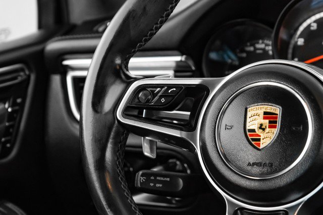 Used 2016 Porsche Macan Turbo w/ Premium Package Plus image 15