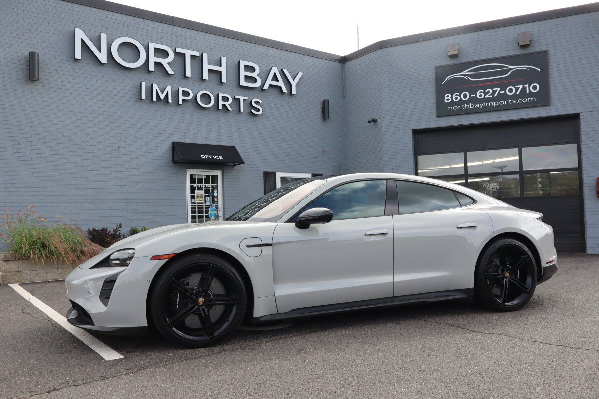 Used 2022 Porsche Taycan Turbo S AWD/4WD image 1