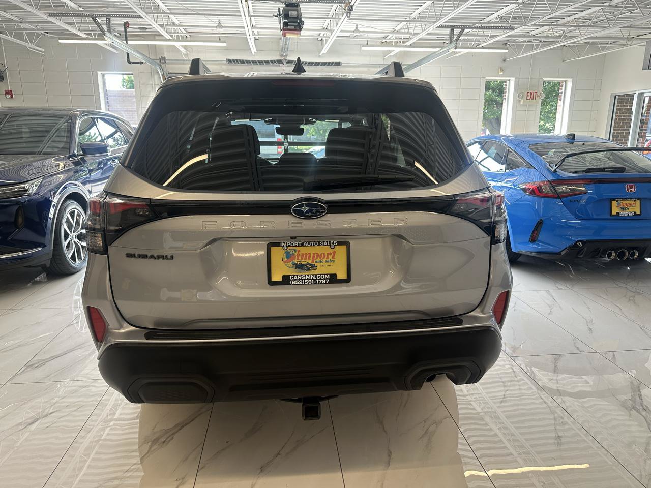 Used 2025 Subaru Forester Premium AWD/4WD image 5
