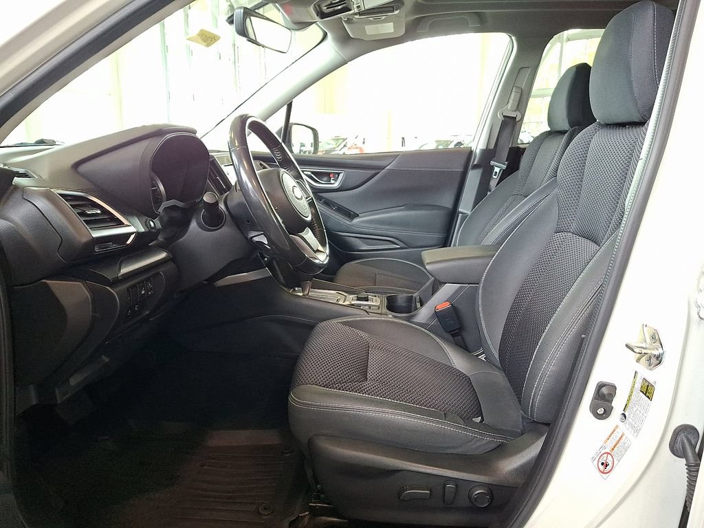 Used 2020 Subaru Forester Premium AWD/4WD image 16