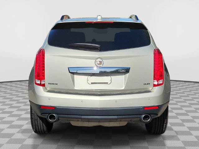 Used 2016 Cadillac SRX Luxury w/ Driver Awareness Package FWD image 5