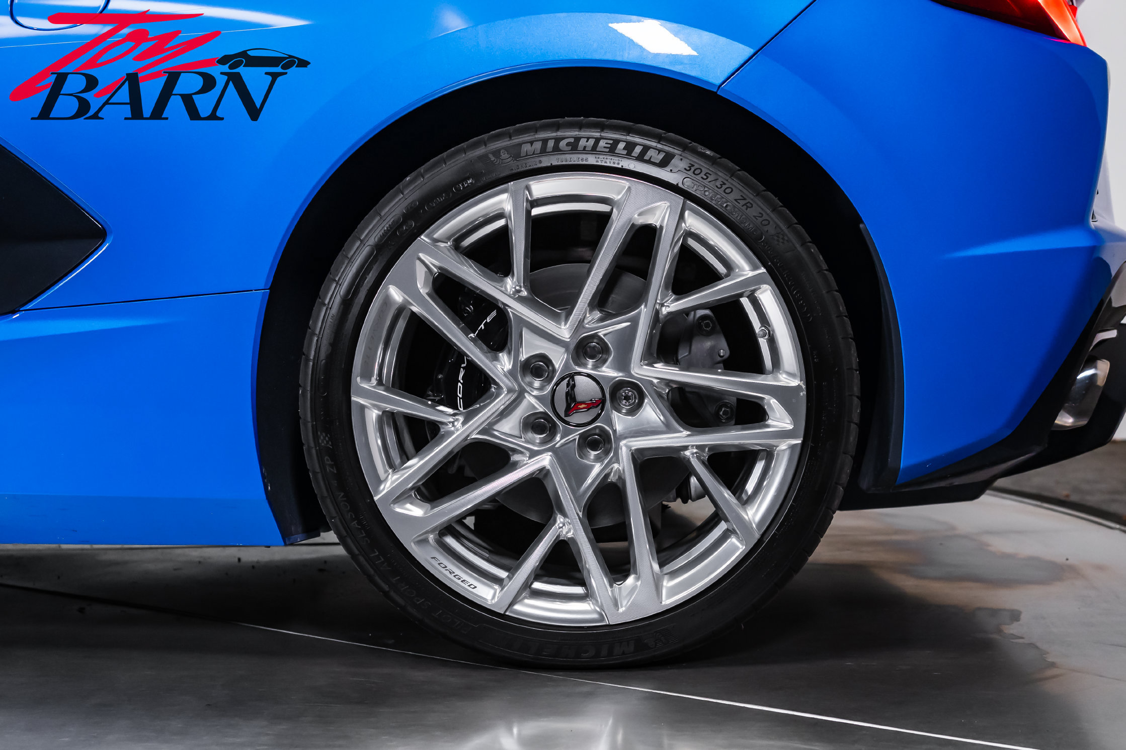 Used 2024 Chevrolet Corvette Stingray Coupe w/ 1LT RWD image 24