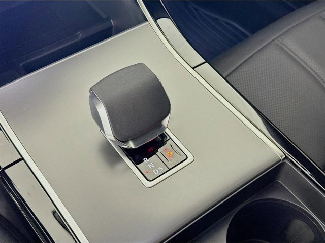 Used 2026 Land Rover Range Rover Evoque S AWD/4WD image 19