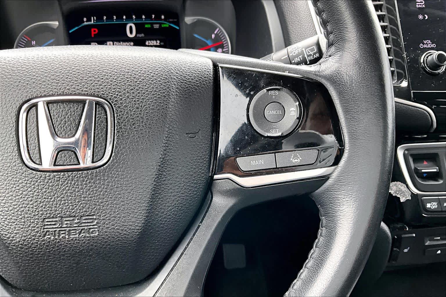 Used 2022 Honda Pilot Touring image 25