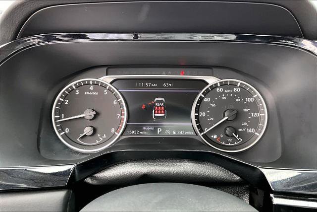 Certified 2025 Nissan Pathfinder SV image 26