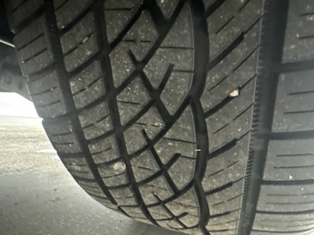 Used 2016 Chevrolet Malibu Premier FWD image 36