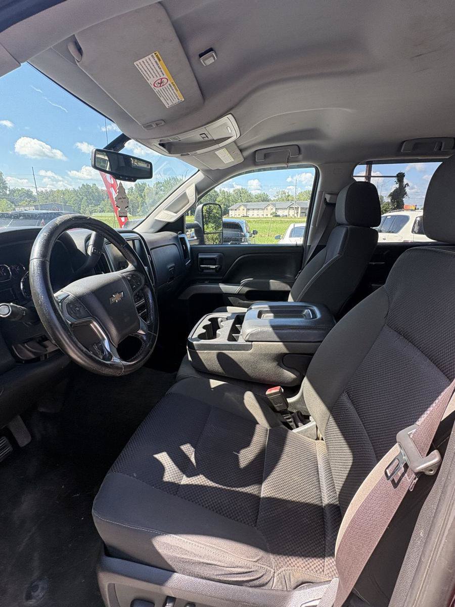 Used 2015 Chevrolet Silverado 2500 LT w/ Z71 Package, Off-Road AWD/4WD image 6
