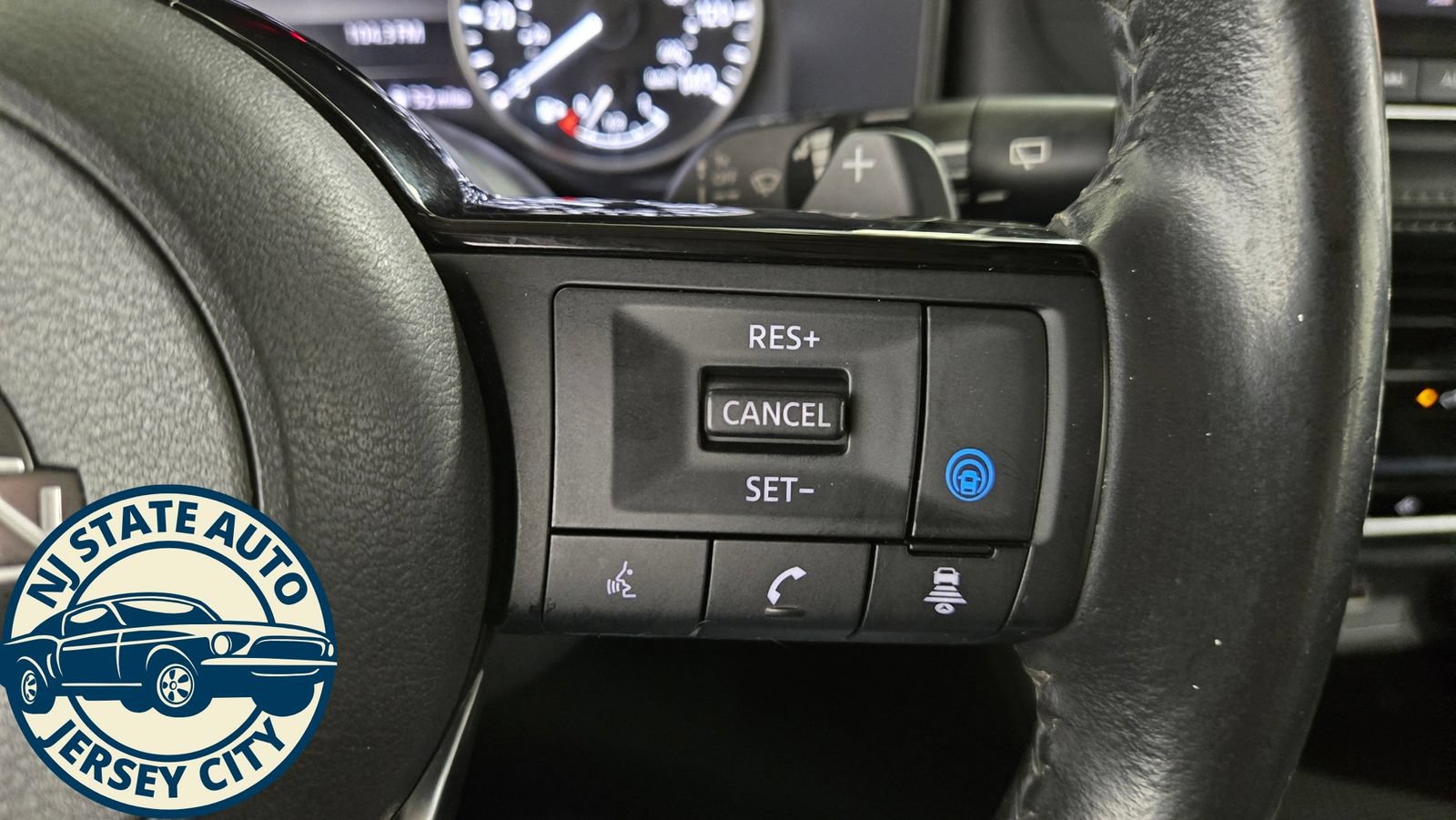 Used 2022 Nissan Rogue SL FWD image 14