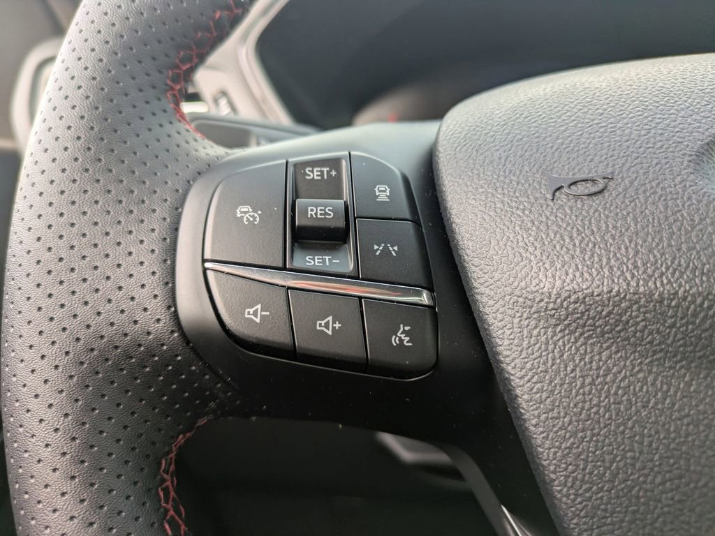 New 2026 Ford Escape ST-Line w/ Tech Pack #1 AWD/4WD image 24