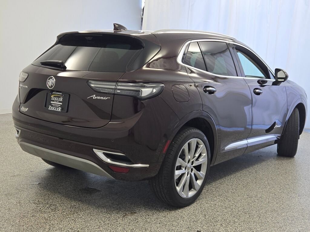 Used 2023 Buick Envision Avenir image 12