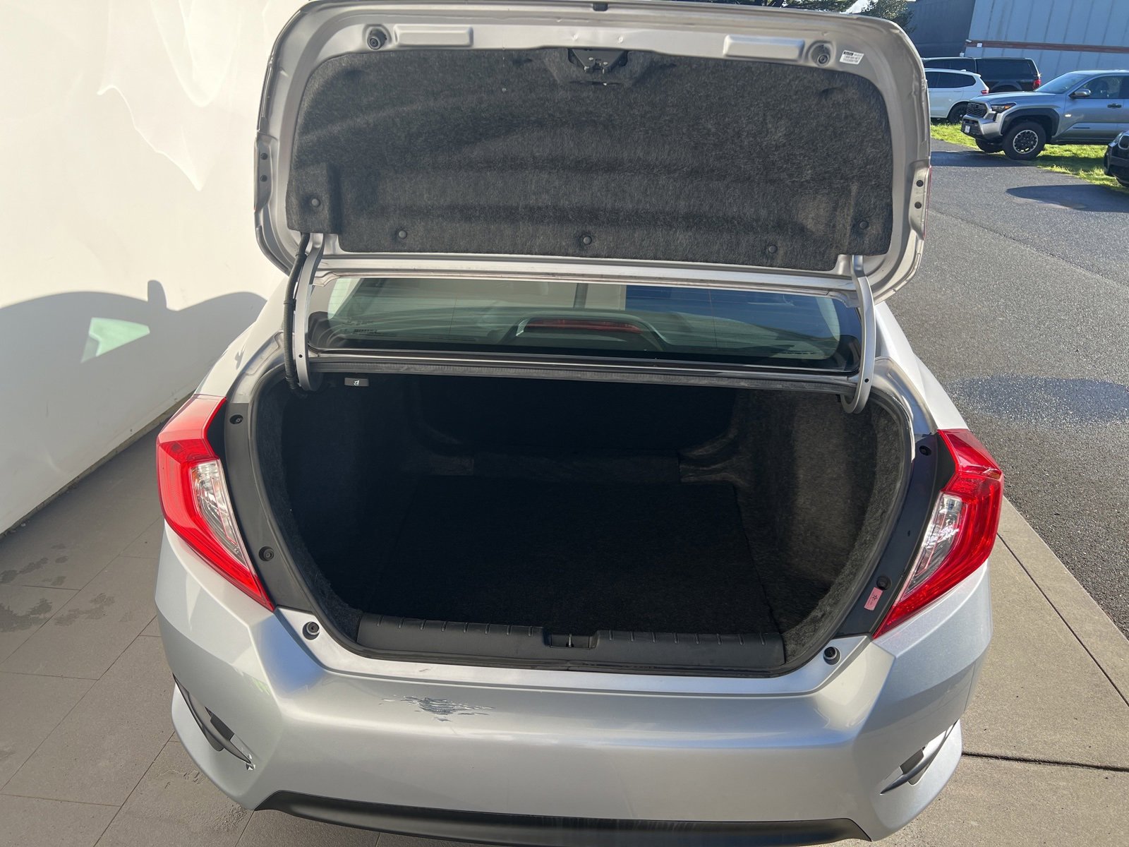 Used 2016 Honda Civic LX image 8