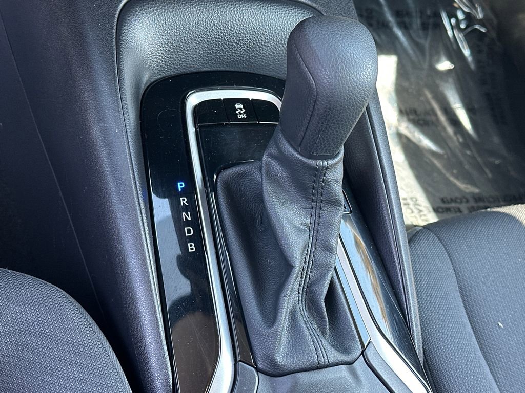 Used 2024 Toyota Corolla LE image 25