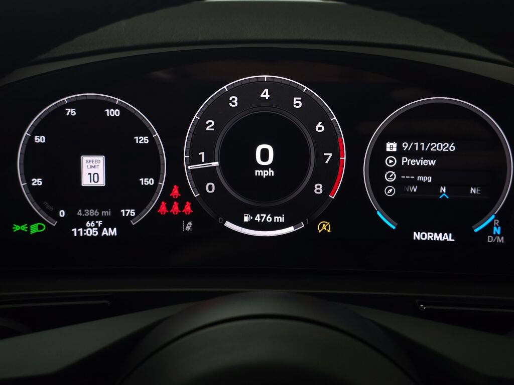 Certified 2026 Porsche Cayenne AWD/4WD image 42