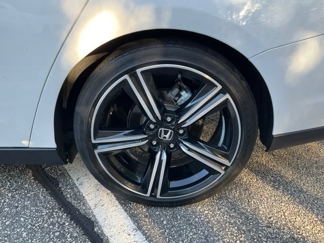 Used 2024 Honda Accord Sport image 25