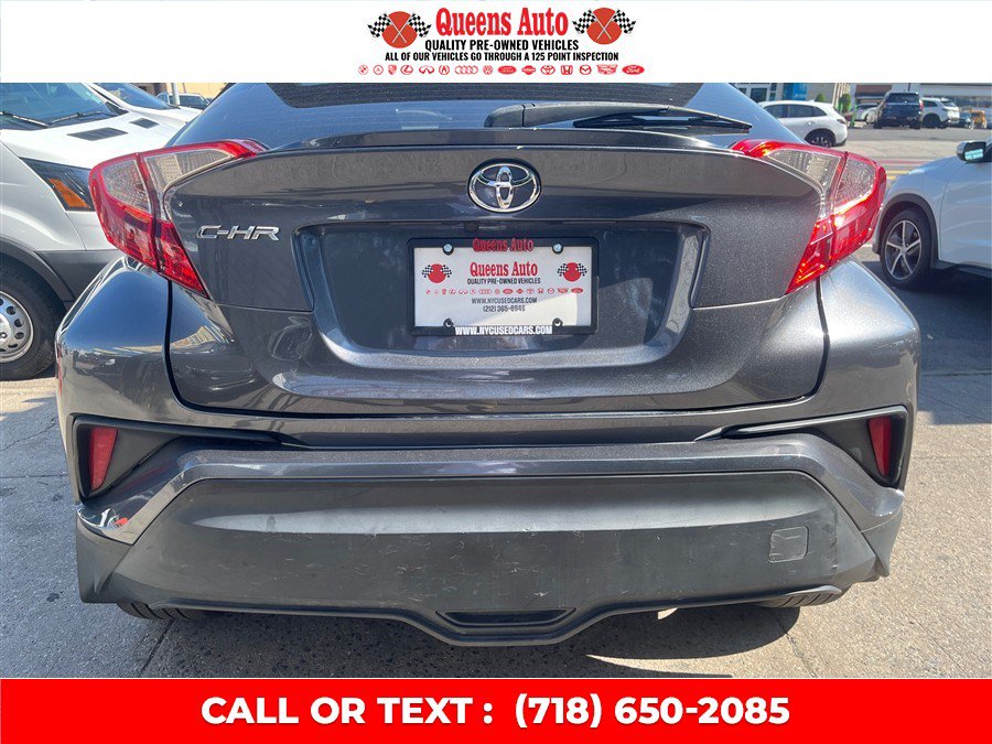 Used 2019 Toyota C-HR LE FWD image 26