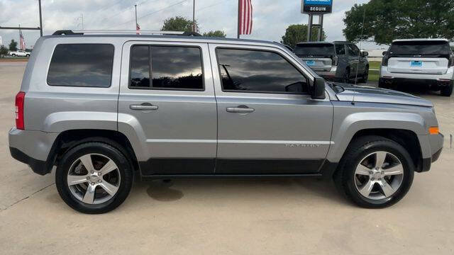 Used 2017 Jeep Patriot High Altitude AWD/4WD image 9