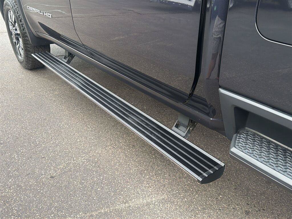 Used 2024 GMC Sierra 3500 Denali AWD/4WD image 19