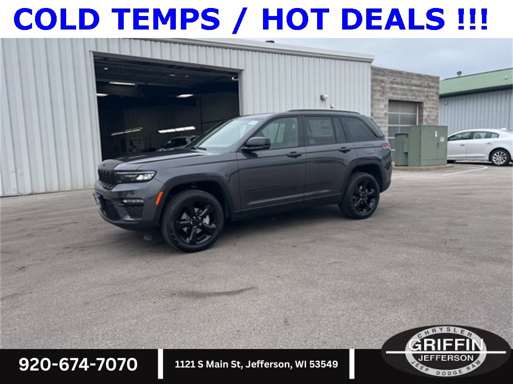 New 2025 Jeep Grand Cherokee Limited w/ Black Appearance Package