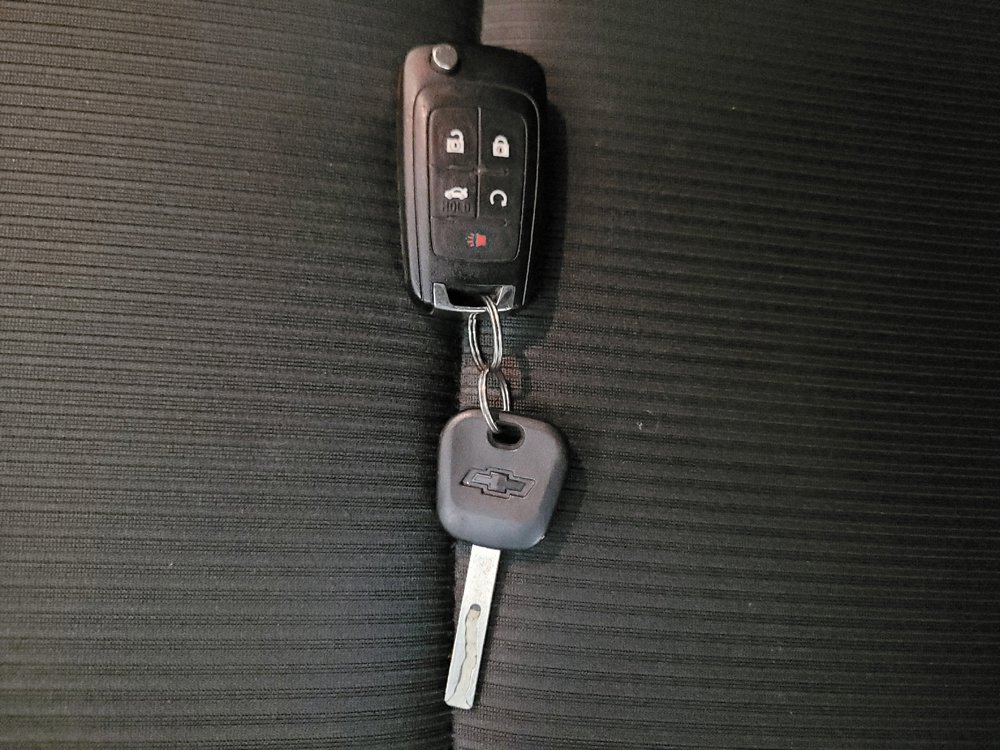 Used 2015 Chevrolet Camaro LT w/ 1LT Preferred Package RWD image 32