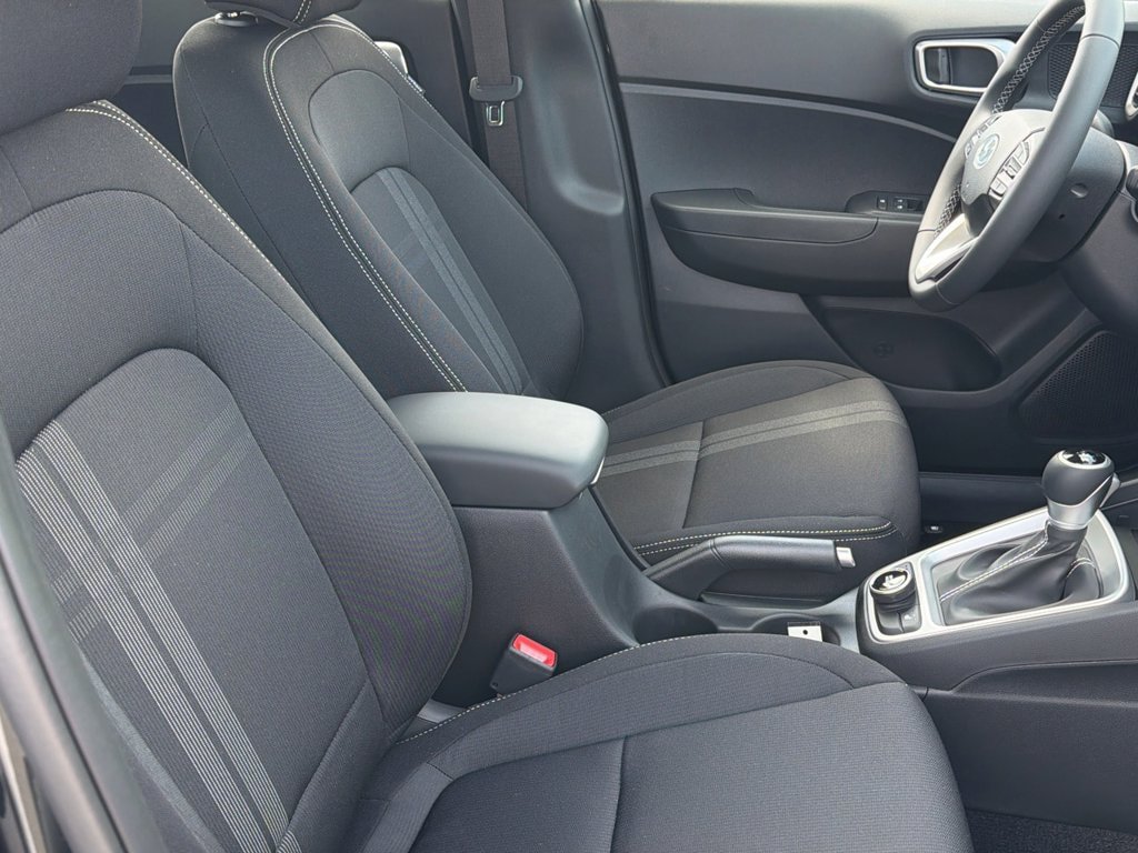 New 2026 Hyundai Venue SEL FWD image 25