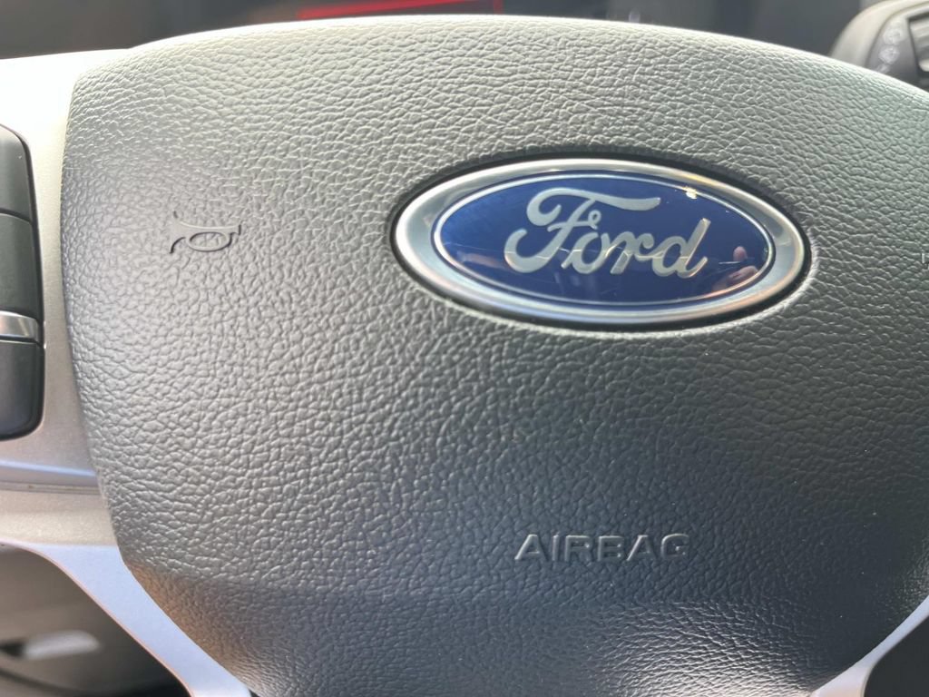 Used 2024 Ford Explorer XLT w/ Equipment Group 202A AWD/4WD image 39