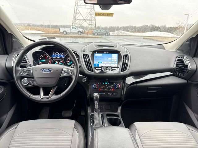 Used 2017 Ford Escape Titanium image 18