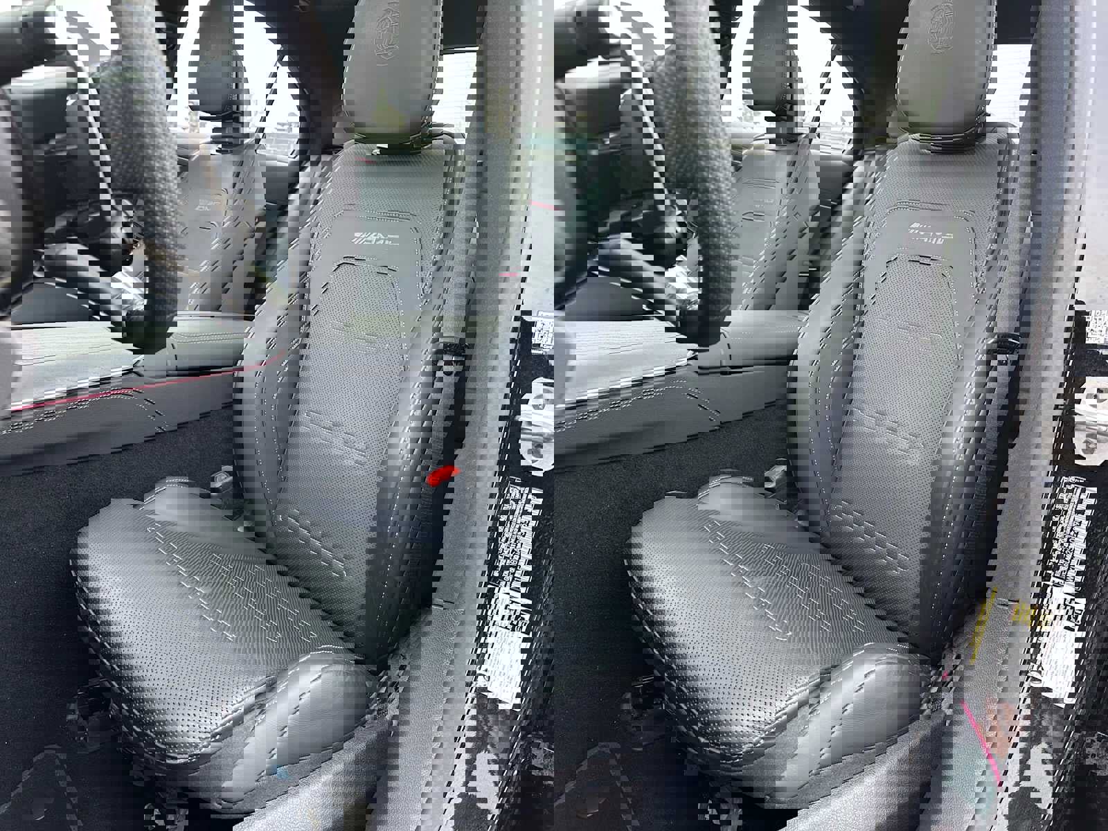 Used 2025 Mercedes-Benz E 53 AMG e 4MATIC Sedan image 21