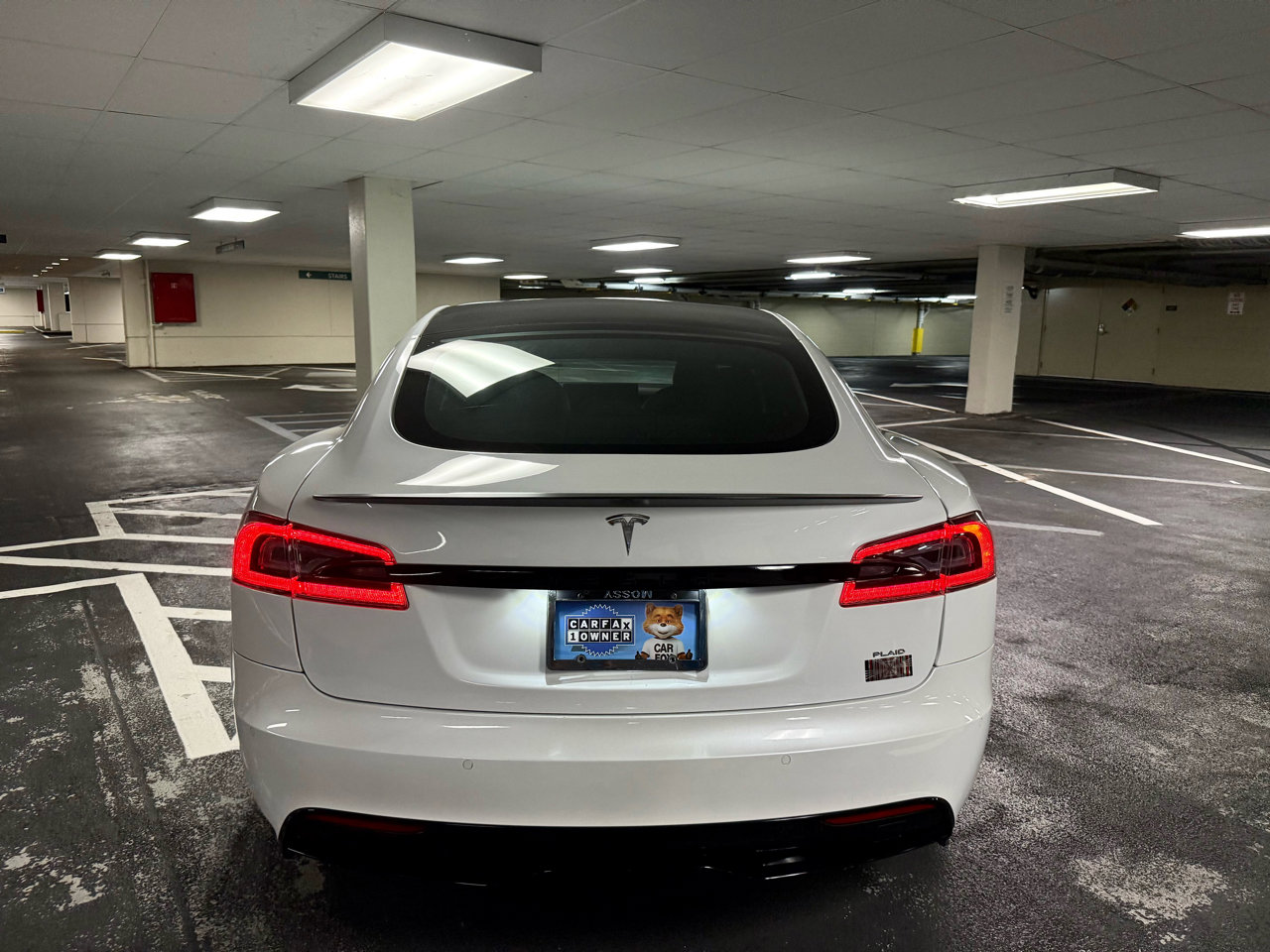 Used 2021 Tesla Model S Plaid image 9