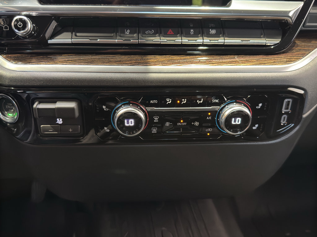 New 2026 GMC Sierra 3500 SLE AWD/4WD image 32