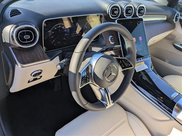 New 2026 Mercedes-Benz GLC 300 image 3
