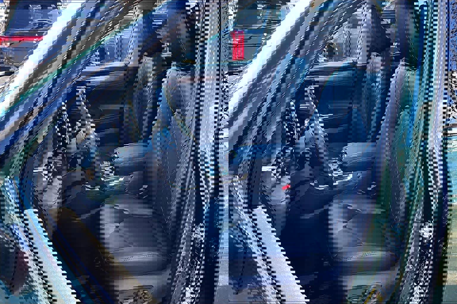 Certified 2025 Toyota Highlander Platinum image 9