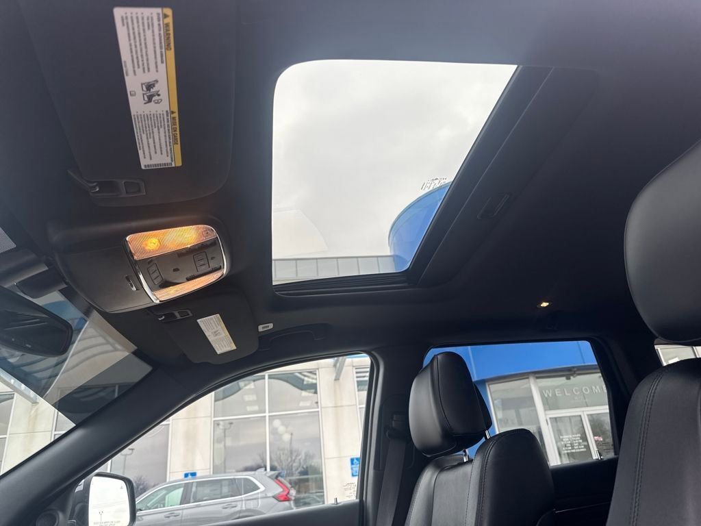 Used 2021 Jeep Grand Cherokee Limited w/ Trailer Tow Group IV image 22