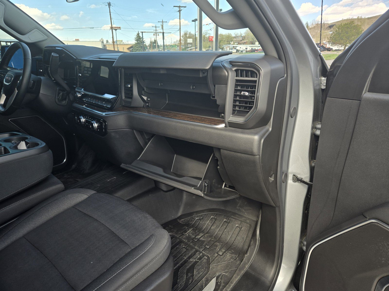 Used 2024 GMC Sierra 1500 Elevation AWD/4WD image 22