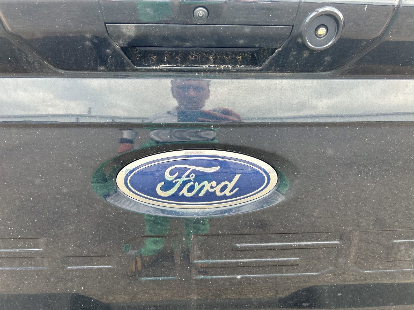 Used 2022 Ford F150 Lariat image 11