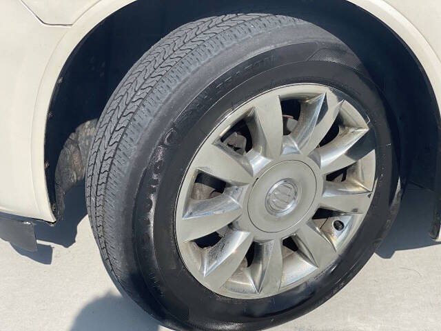 Used 2013 Buick Enclave Premium AWD/4WD image 12