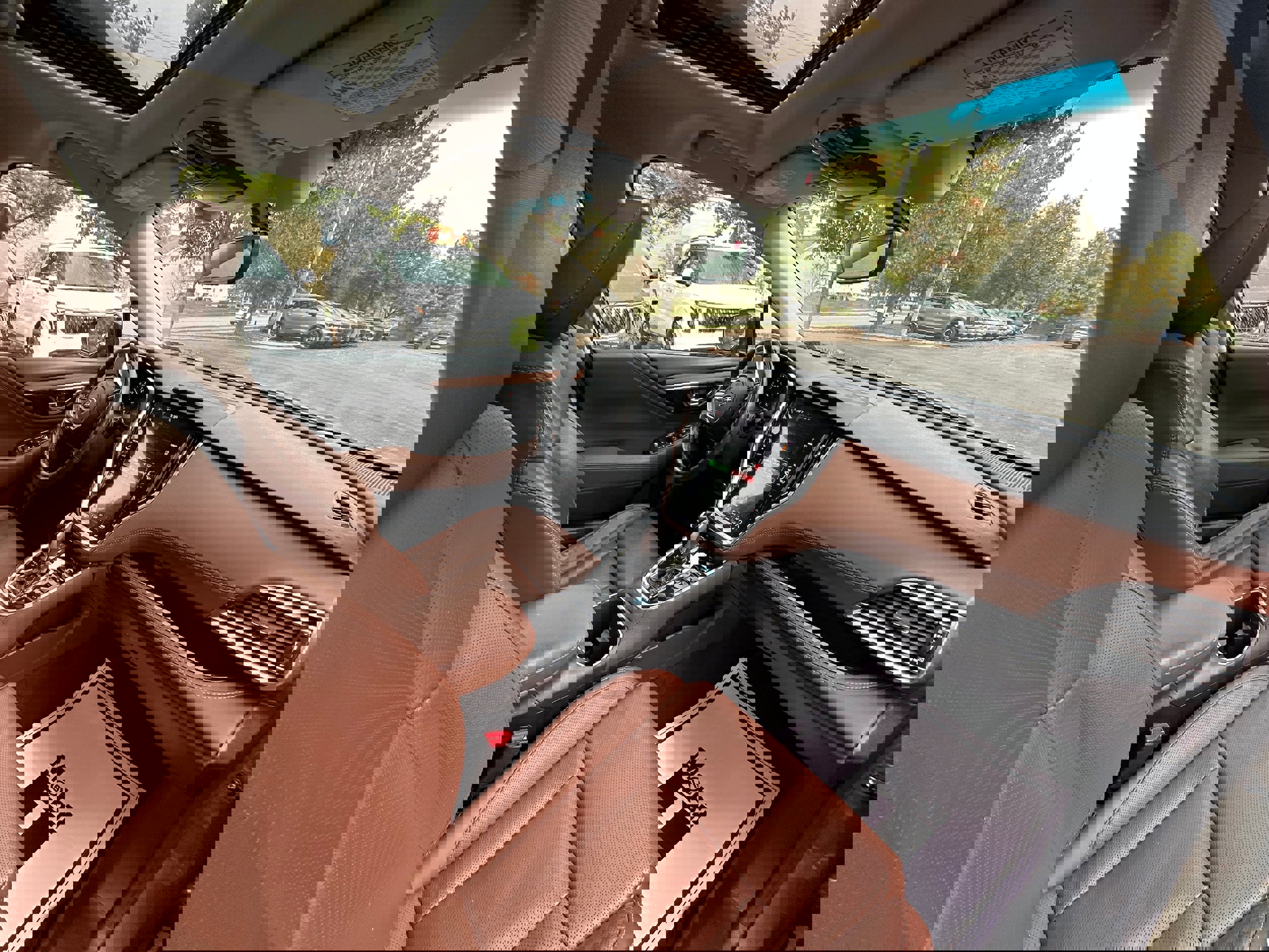 Used 2020 Subaru Outback Touring w/ Popular Package #2 image 28