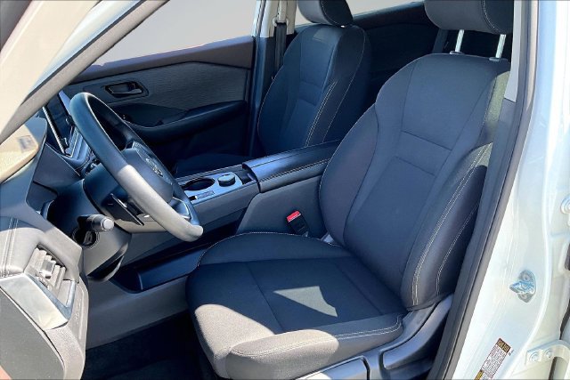 Used 2023 Nissan Rogue S AWD/4WD image 20
