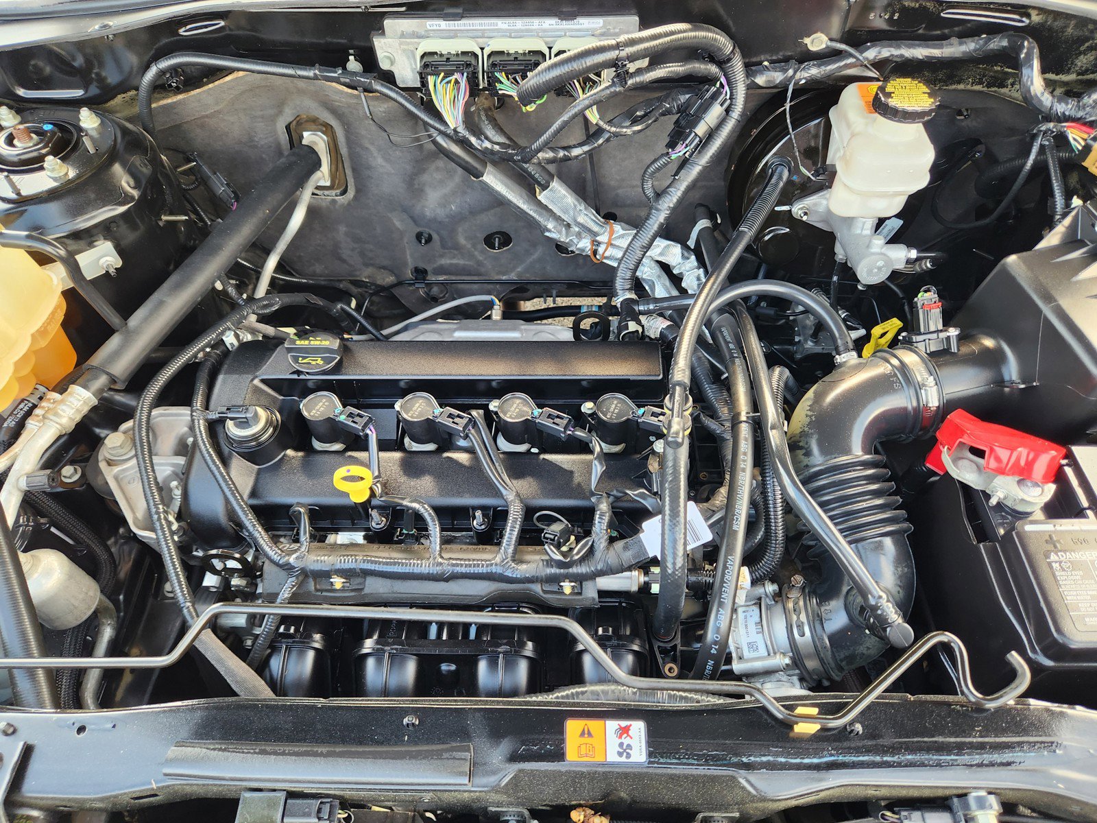 Used 2010 Ford Escape XLT image 22