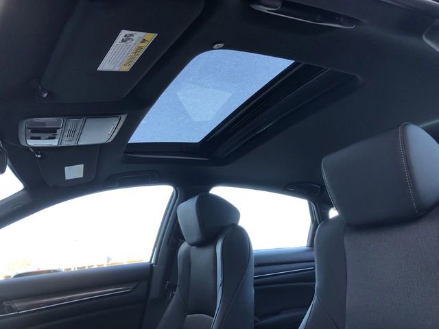 Used 2020 Honda Accord Sport image 3