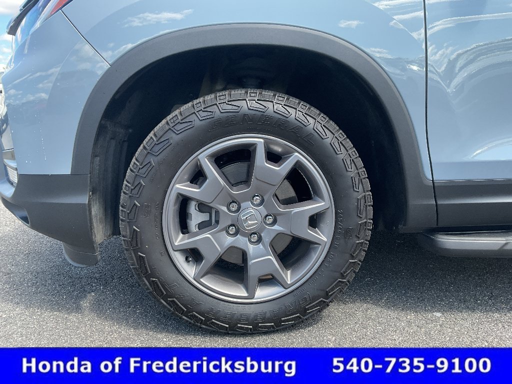 Used 2024 Honda Passport TrailSport image 9