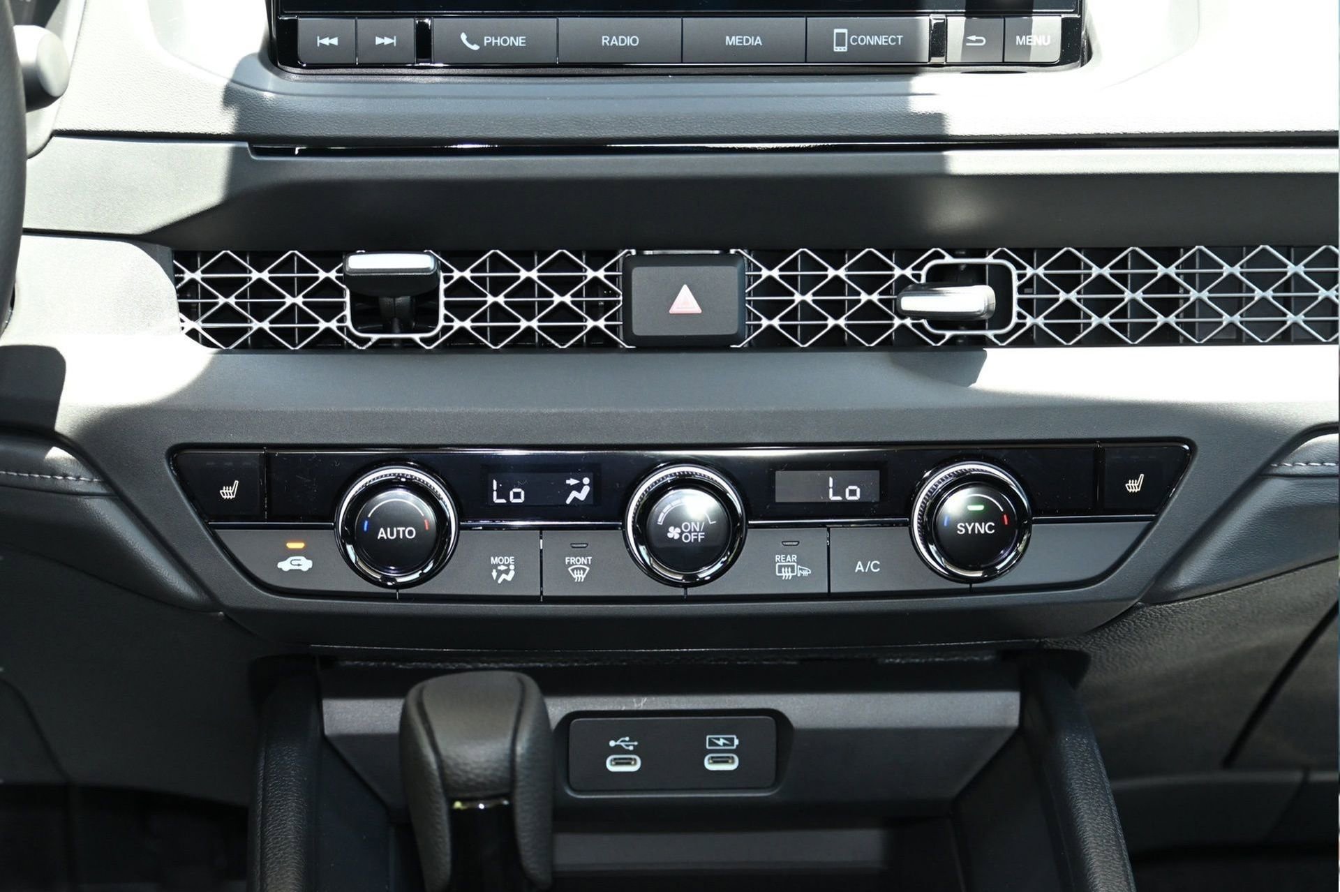 Used 2025 Honda Accord SE image 25