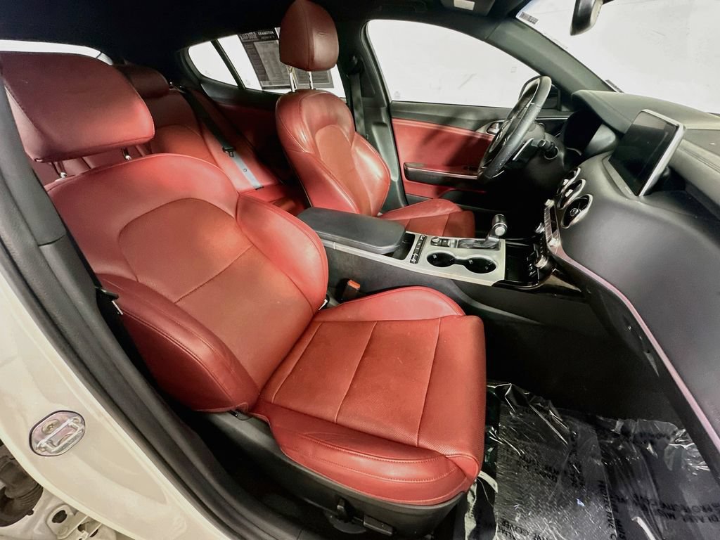 Used 2019 Kia Stinger GT1 RWD image 14