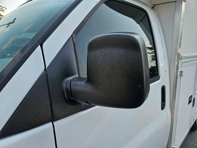 Used 2016 GMC Savana 3500 RWD image 10