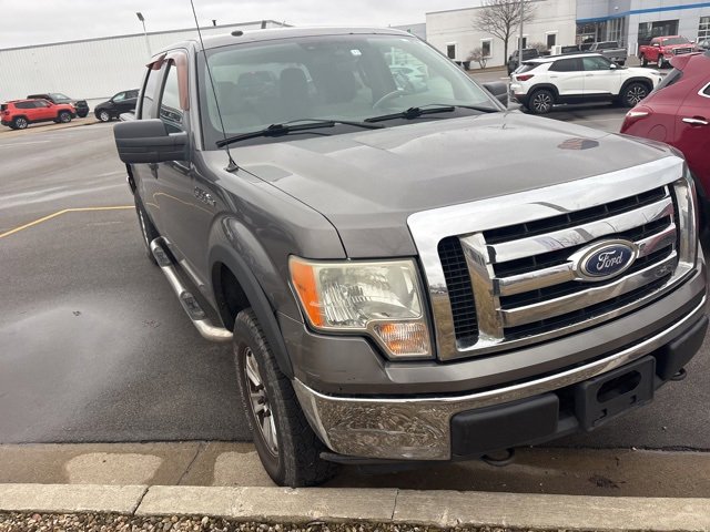 Used 2010 Ford F150 XLT image 4