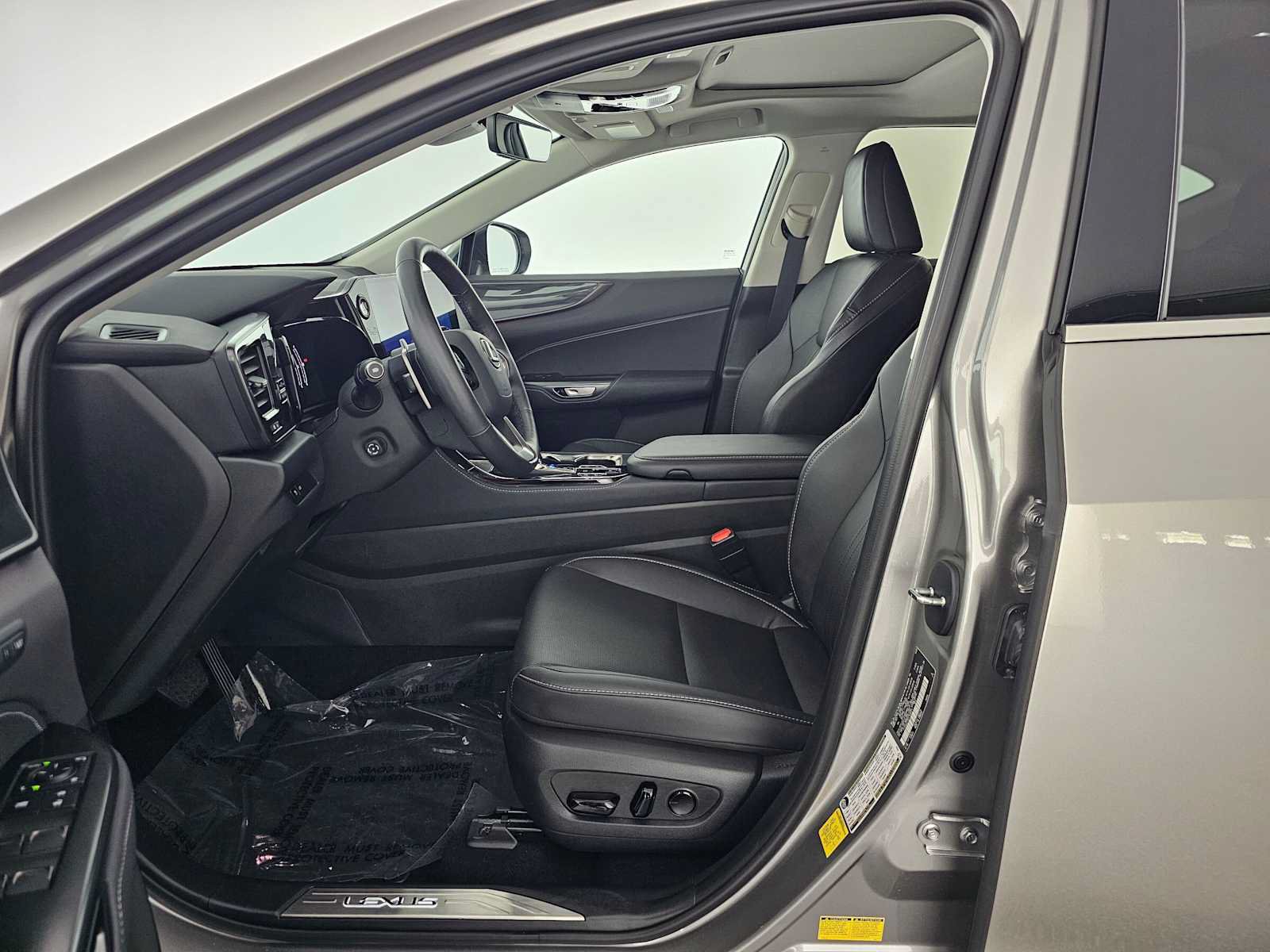 Certified 2026 Lexus NX 350 AWD w/ Accessory Package (2T) image 20