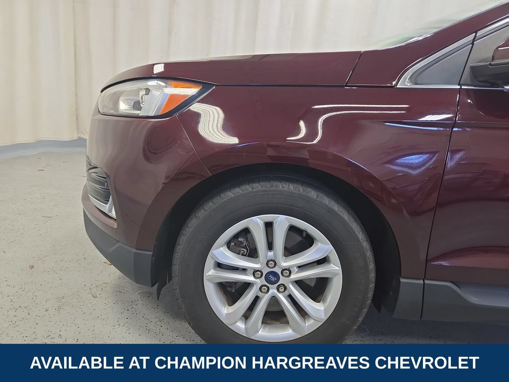 Used 2020 Ford Edge SEL w/ Cold Weather Package AWD/4WD image 41