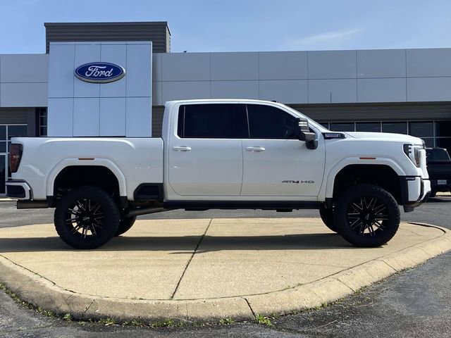 Used 2024 GMC Sierra 2500 AT4 w/ AT4 Premium Plus Package image 2