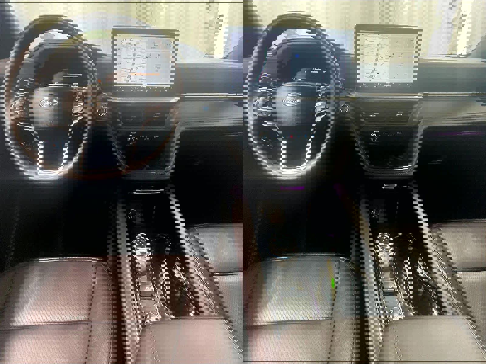 Used 2025 Ford Explorer Platinum w/ LUX Leather Package image 22