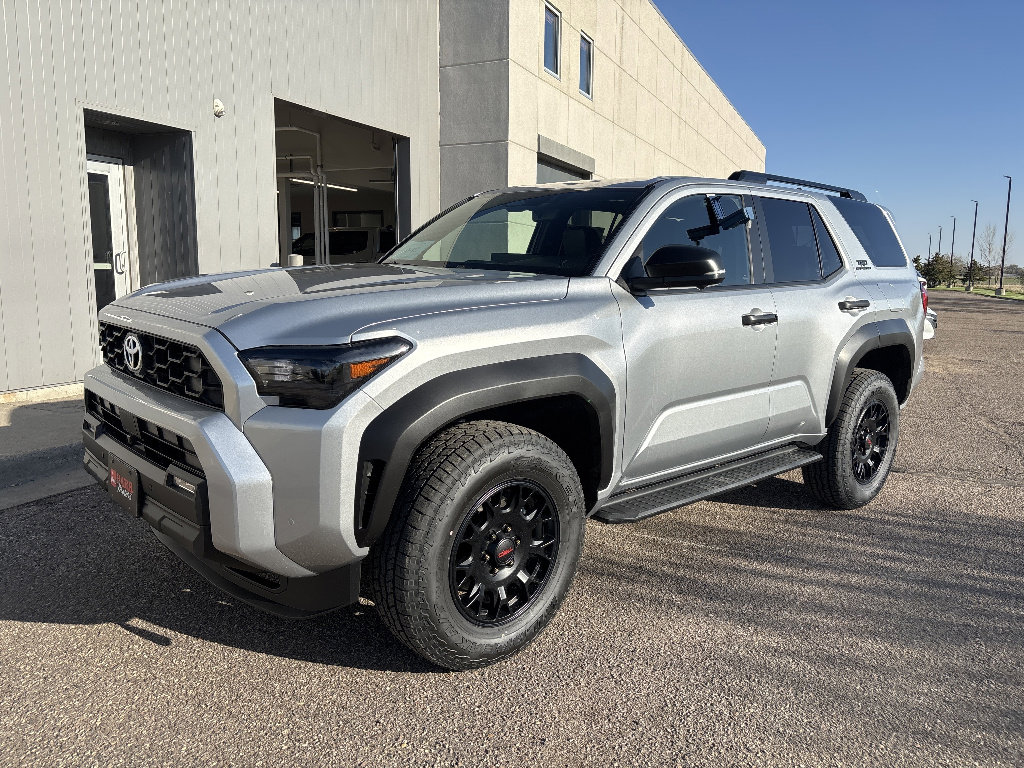 New 2026 Toyota 4Runner TRD Off-Road Premium AWD/4WD image 1