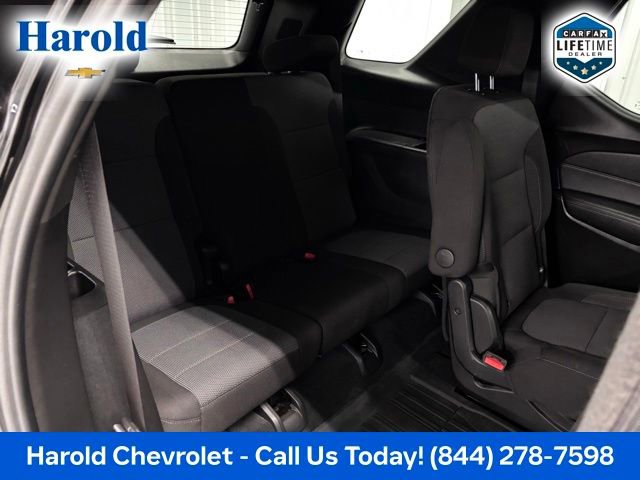 Used 2023 Chevrolet Traverse LT w/ LPO, Floor Liner Package AWD/4WD image 10